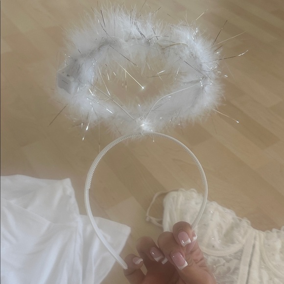 🤍Angel Costume - Picture 4 of 4
